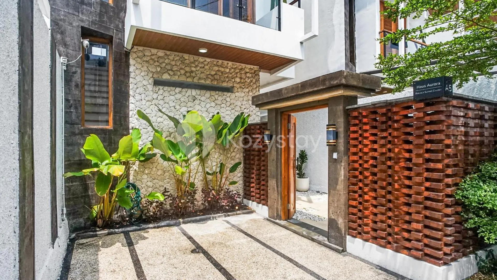 Apartment Calisee Villa By Kozystay - Denpasar Seminyak  Indonesia